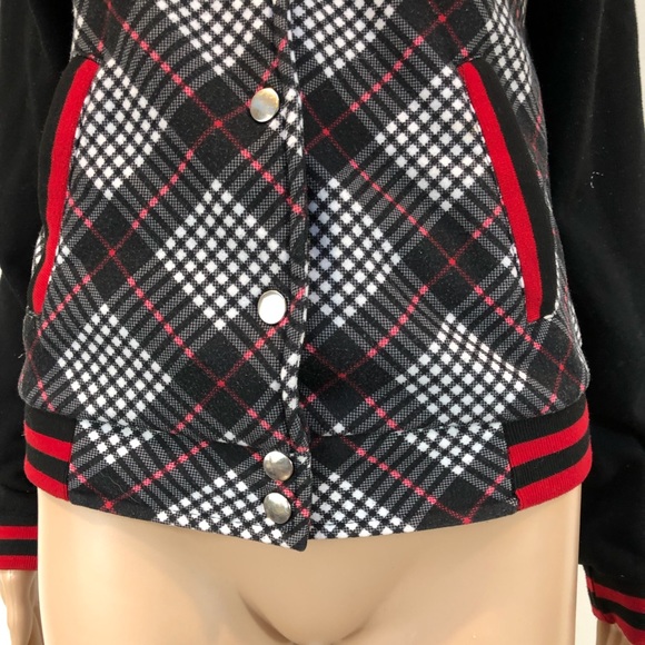Wet Seal women’s Lt Wt Jacket. S M.  Fleece Snap  closure  Plaid - Picture 4 of 7